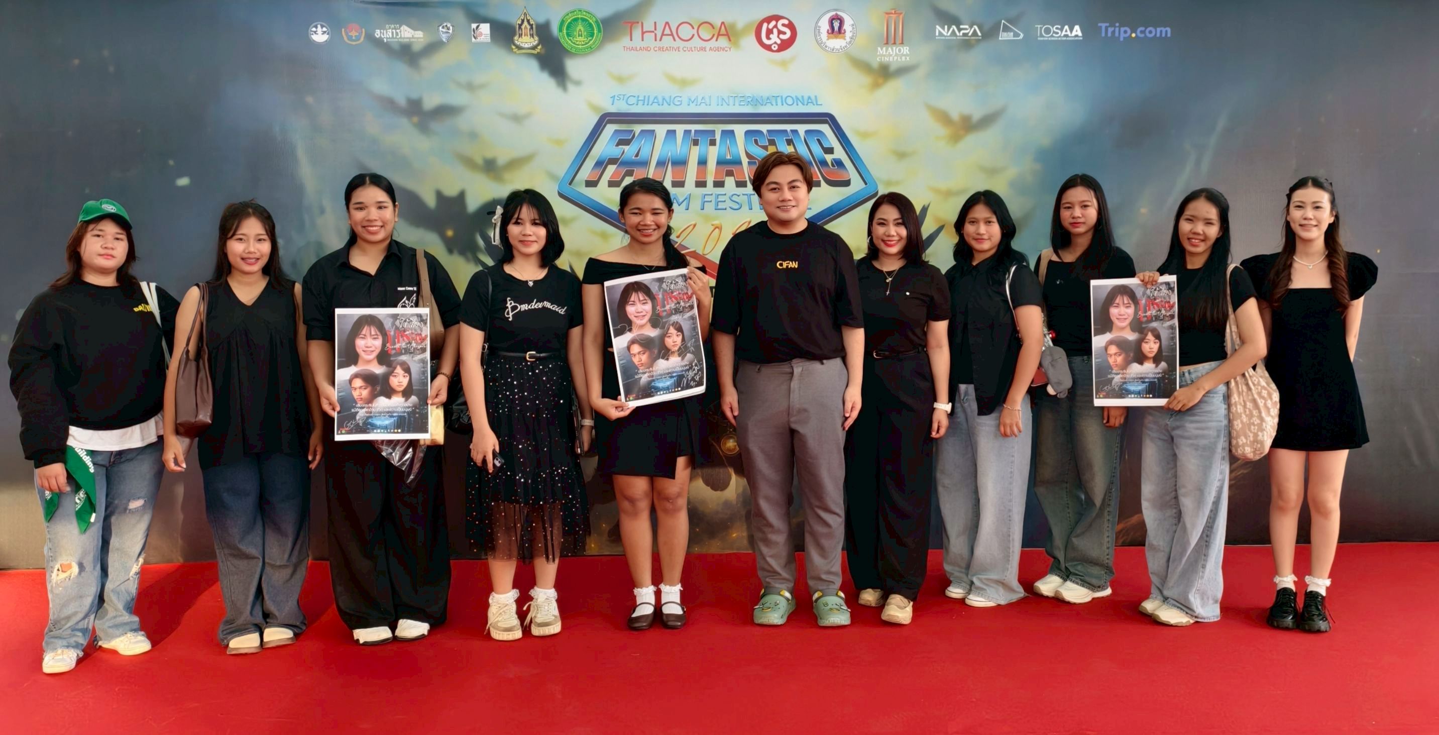 ภาพยนตร์สั้น “ Beneath the whisper ” ทีมมดตะนอยฟิล์ม โรงเรียนพิชัย ได้รับรางวัล Special Jury Prize ส่งเสริมคุณธรรม ในสาขา Youth Fantastic Short Film Competitions พร้อมเงินรางวัล 5,000 บาท การประกวดภาพยนตร์สั้นรายการ CIFAN Short Competition 2025 Chiang Mai